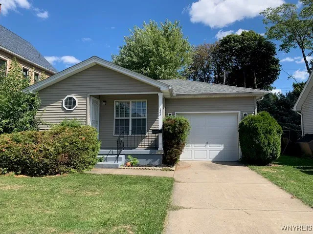 203 Chester Street, Buffalo, New York 14208, Buffalo, New York 14208, 2 Bedrooms Bedrooms, 5 Rooms Rooms,2 BathroomsBathrooms,Residential,For Sale,203 Chester Street, Buffalo, New York 14208,0,B1635208
