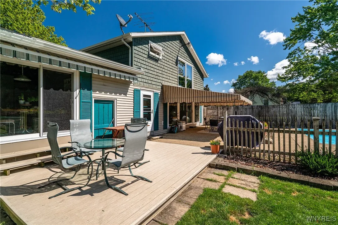 1225 Church Road, Evans, New York 14006, Evans, New York 14006, 3 Bedrooms Bedrooms, 7 Rooms Rooms,2 BathroomsBathrooms,Residential,Closed,1225 Church Road, Evans, New York 14006,0,B1634327