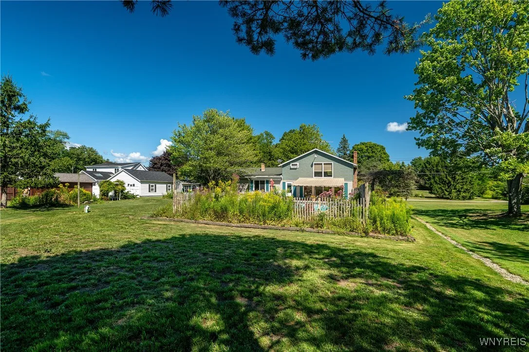 1225 Church Road, Evans, New York 14006, Evans, New York 14006, 3 Bedrooms Bedrooms, 7 Rooms Rooms,2 BathroomsBathrooms,Residential,Closed,1225 Church Road, Evans, New York 14006,0,B1634327