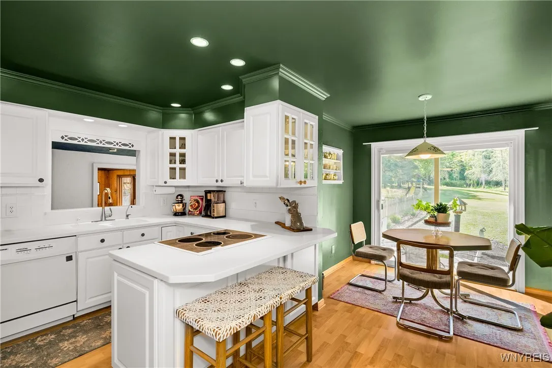 1225 Church Road, Evans, New York 14006, Evans, New York 14006, 3 Bedrooms Bedrooms, 7 Rooms Rooms,2 BathroomsBathrooms,Residential,Closed,1225 Church Road, Evans, New York 14006,0,B1634327