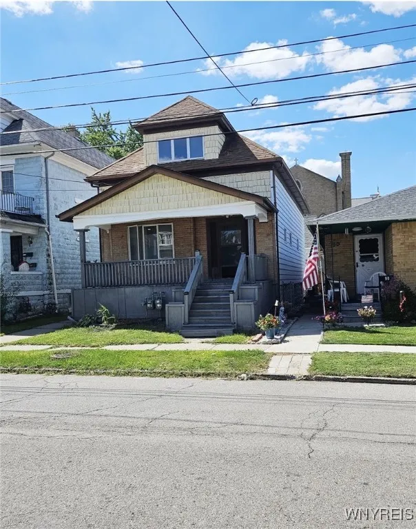 88 Woodell Avenue, Cheektowaga, New York 14211, Cheektowaga, New York 14211, 8 Bedrooms Bedrooms, ,3 BathroomsBathrooms,Residential,For Sale,88 Woodell Avenue, Cheektowaga, New York 14211,0,B1635156