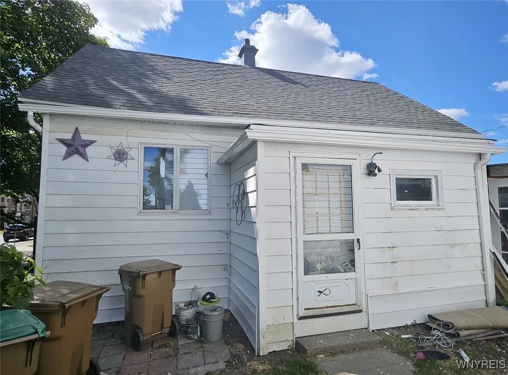 88 Woodell Avenue, Cheektowaga, New York 14211, Cheektowaga, New York 14211, 8 Bedrooms Bedrooms, ,3 BathroomsBathrooms,Residential,For Sale,88 Woodell Avenue, Cheektowaga, New York 14211,0,B1635156