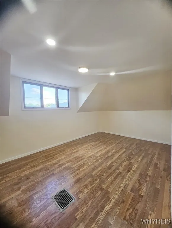 88 Woodell Avenue, Cheektowaga, New York 14211, Cheektowaga, New York 14211, 8 Bedrooms Bedrooms, ,3 BathroomsBathrooms,Residential,For Sale,88 Woodell Avenue, Cheektowaga, New York 14211,0,B1635156