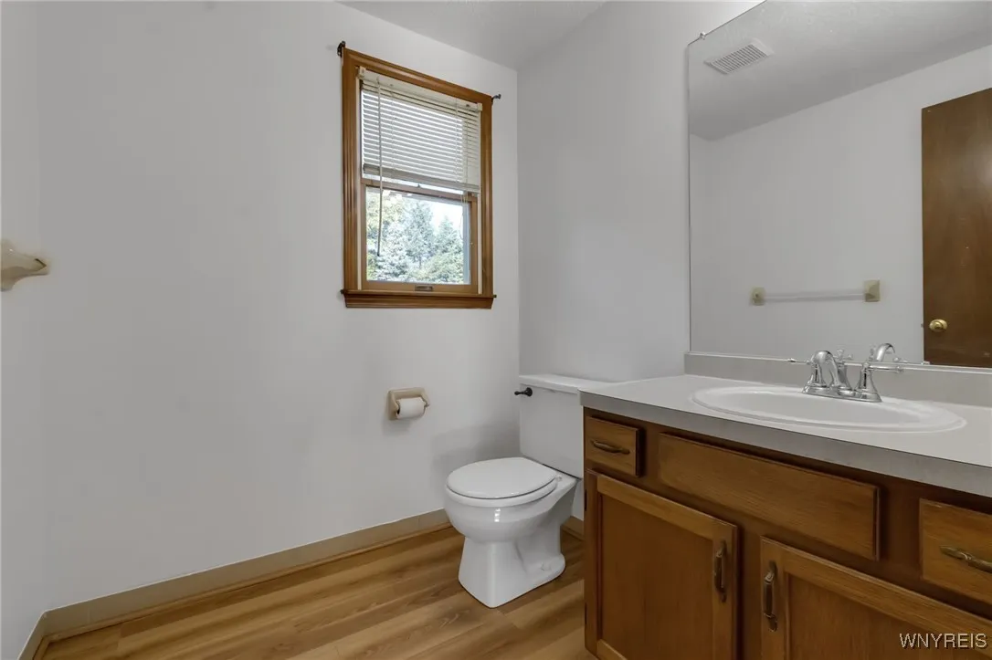 276 Tennyson Ter, Amherst, New York 14221, Amherst, New York 14221, 6 Bedrooms Bedrooms, ,2 BathroomsBathrooms,Residential,Closed,276 Tennyson Ter, Amherst, New York 14221,0,B1635240