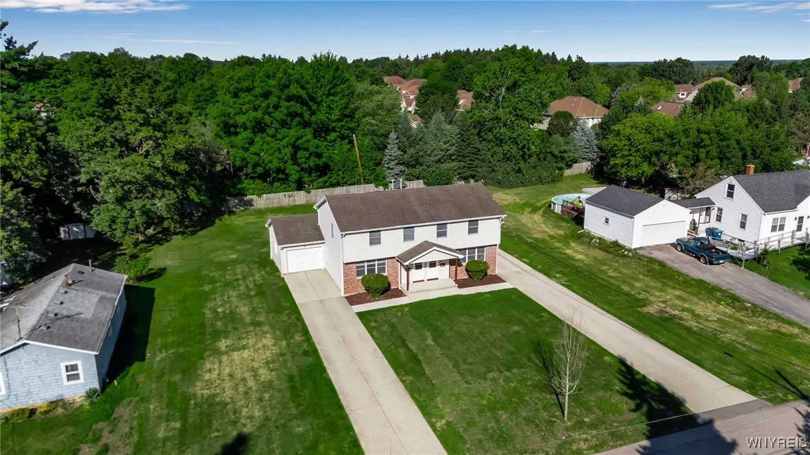 276 Tennyson Ter, Amherst, New York 14221, Amherst, New York 14221, 6 Bedrooms Bedrooms, ,2 BathroomsBathrooms,Residential,Closed,276 Tennyson Ter, Amherst, New York 14221,0,B1635240