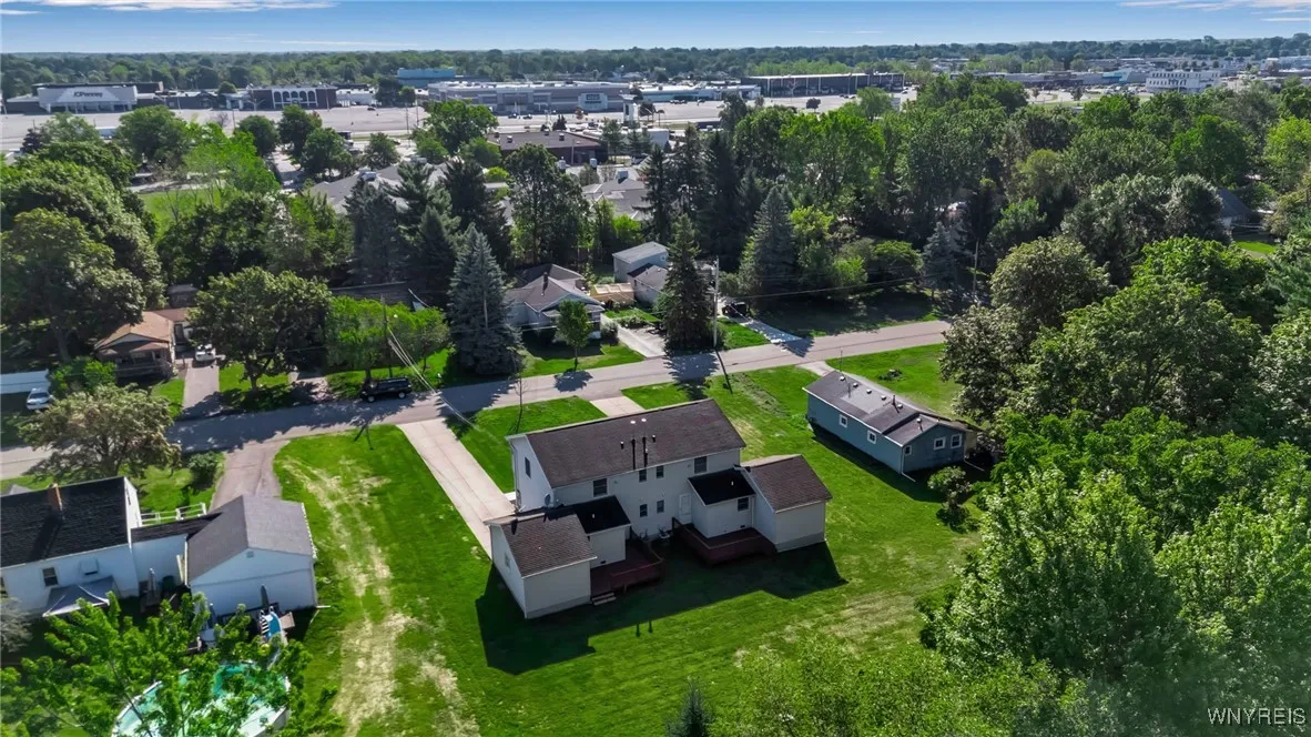 276 Tennyson Ter, Amherst, New York 14221, Amherst, New York 14221, 6 Bedrooms Bedrooms, ,2 BathroomsBathrooms,Residential,Closed,276 Tennyson Ter, Amherst, New York 14221,0,B1635240