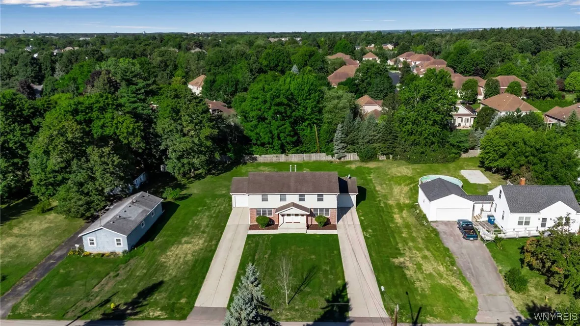 276 Tennyson Ter, Amherst, New York 14221, Amherst, New York 14221, 6 Bedrooms Bedrooms, ,2 BathroomsBathrooms,Residential,Closed,276 Tennyson Ter, Amherst, New York 14221,0,B1635240