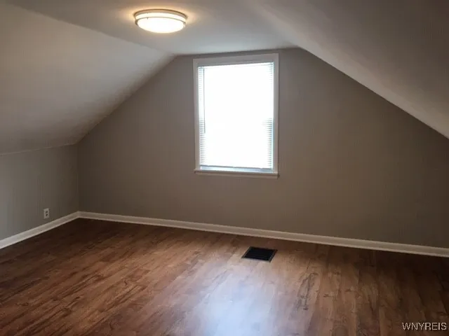 152 Tyler Street, Buffalo, New York 14214, Buffalo, New York 14214, 2 Bedrooms Bedrooms, 5 Rooms Rooms,1 BathroomBathrooms,Residential Lease,For Rent,152 Tyler Street, Buffalo, New York 14214,0,B1635054