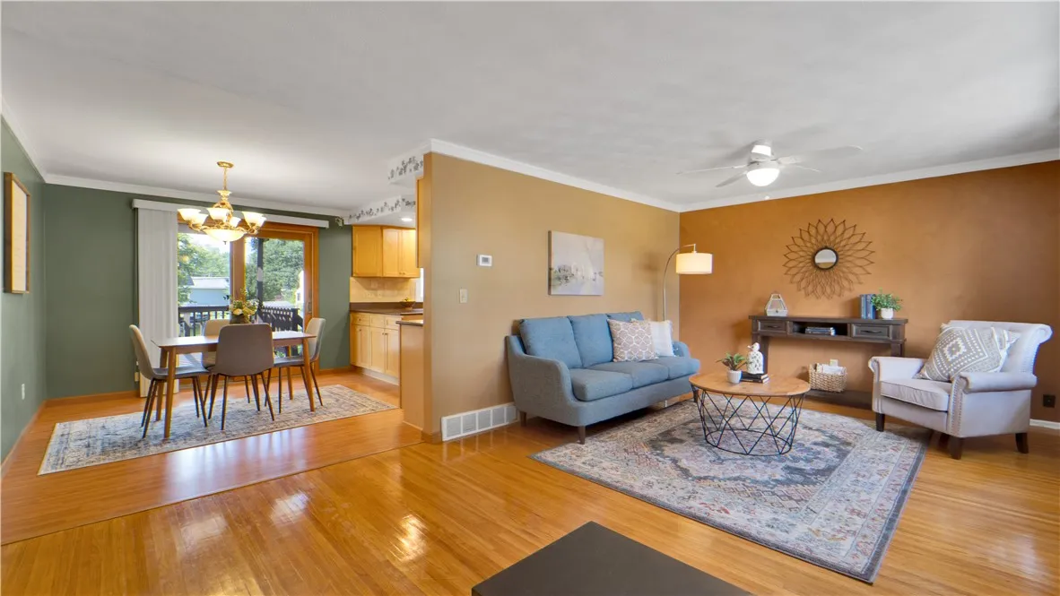 15 Currier Lane, Gates, New York 14624, Gates, New York 14624, 3 Bedrooms Bedrooms, 7 Rooms Rooms,1 BathroomBathrooms,Residential,Closed,15 Currier Lane, Gates, New York 14624,0,R1634361