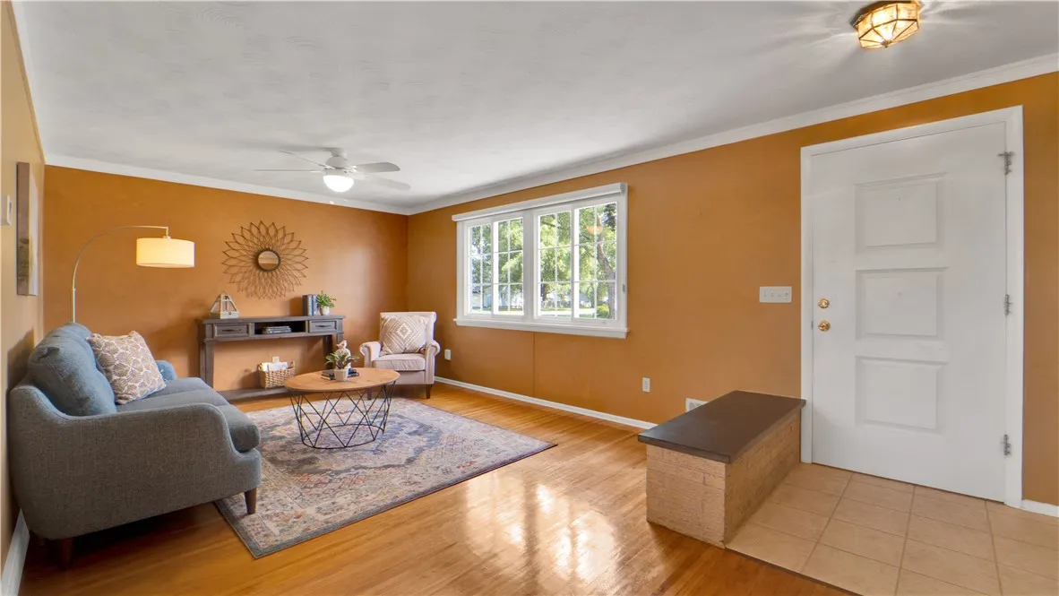 15 Currier Lane, Gates, New York 14624, Gates, New York 14624, 3 Bedrooms Bedrooms, 7 Rooms Rooms,1 BathroomBathrooms,Residential,Closed,15 Currier Lane, Gates, New York 14624,0,R1634361