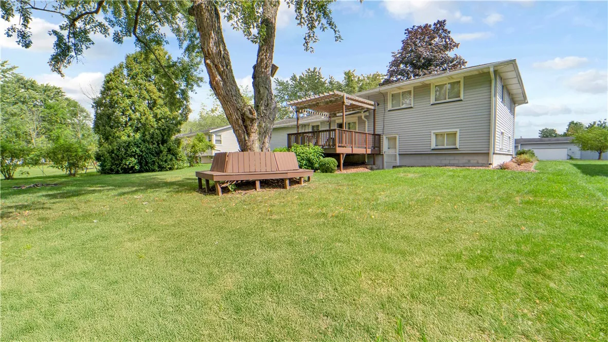 15 Currier Lane, Gates, New York 14624, Gates, New York 14624, 3 Bedrooms Bedrooms, 7 Rooms Rooms,1 BathroomBathrooms,Residential,Closed,15 Currier Lane, Gates, New York 14624,0,R1634361
