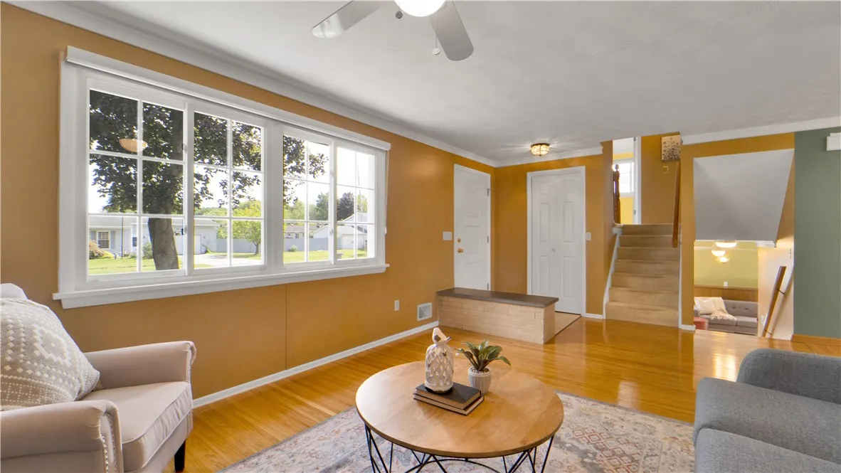 15 Currier Lane, Gates, New York 14624, Gates, New York 14624, 3 Bedrooms Bedrooms, 7 Rooms Rooms,1 BathroomBathrooms,Residential,Closed,15 Currier Lane, Gates, New York 14624,0,R1634361