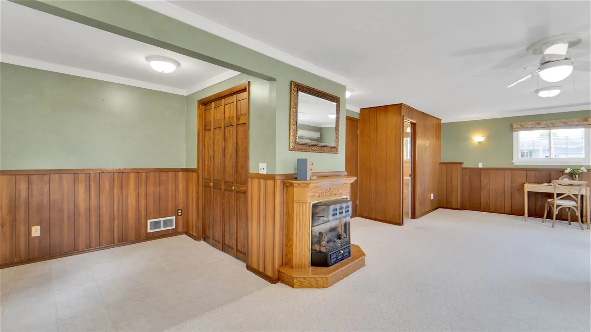 15 Currier Lane, Gates, New York 14624, Gates, New York 14624, 3 Bedrooms Bedrooms, 7 Rooms Rooms,1 BathroomBathrooms,Residential,Closed,15 Currier Lane, Gates, New York 14624,0,R1634361