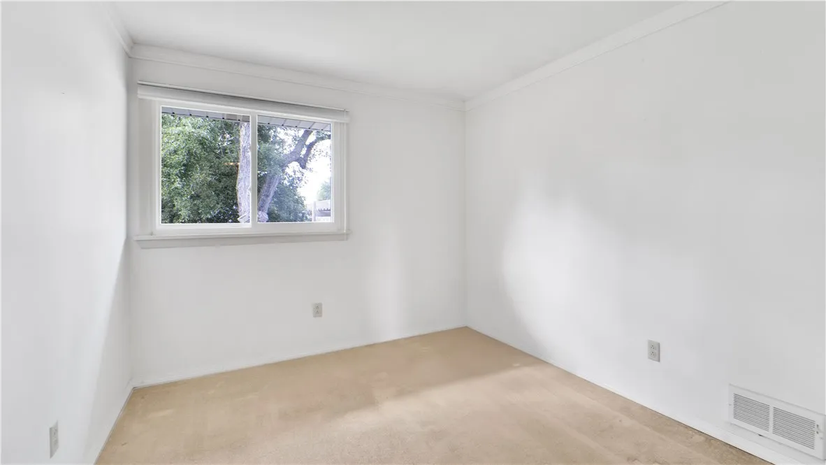 15 Currier Lane, Gates, New York 14624, Gates, New York 14624, 3 Bedrooms Bedrooms, 7 Rooms Rooms,1 BathroomBathrooms,Residential,Closed,15 Currier Lane, Gates, New York 14624,0,R1634361