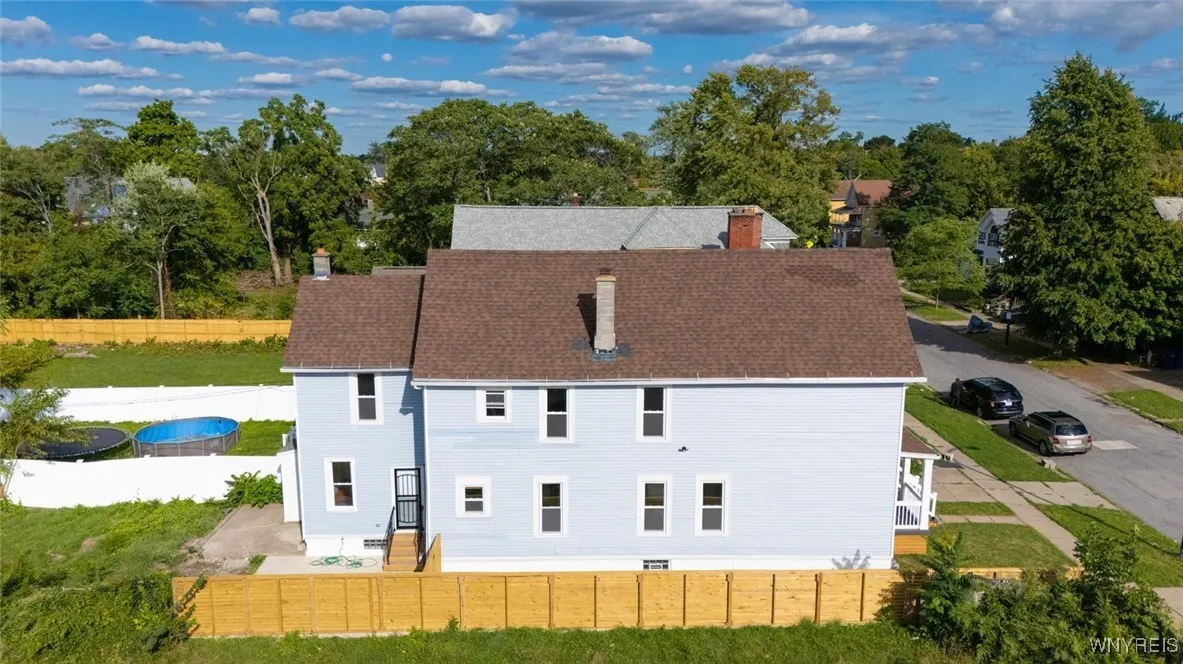 30 Glenwood Avenue, Buffalo, New York 14209, Buffalo, New York 14209, 6 Bedrooms Bedrooms, ,2 BathroomsBathrooms,Residential,For Sale,30 Glenwood Avenue, Buffalo, New York 14209,0,B1634691
