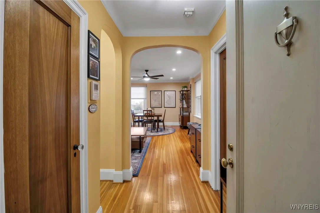 83 Bryant Street 7d, Buffalo, New York 14209, Buffalo, New York 14209, 3 Bedrooms Bedrooms, 5 Rooms Rooms,1 BathroomBathrooms,Residential,For Sale,83 Bryant Street 7d, Buffalo, New York 14209,0,B1631575