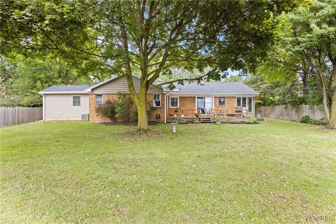 88 The Common, Amherst, New York 14221, Amherst, New York 14221, 3 Bedrooms Bedrooms, 6 Rooms Rooms,2 BathroomsBathrooms,Residential,Closed,88 The Common, Amherst, New York 14221,0,B1634996