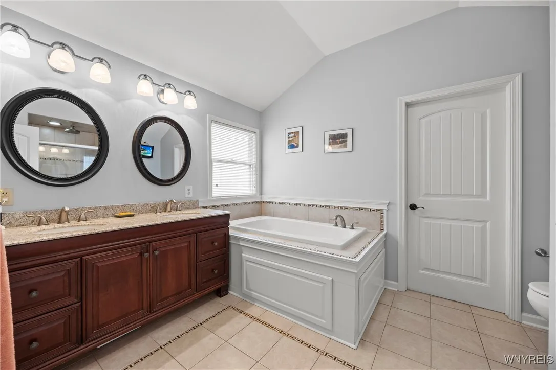 88 The Common, Amherst, New York 14221, Amherst, New York 14221, 3 Bedrooms Bedrooms, 6 Rooms Rooms,2 BathroomsBathrooms,Residential,Closed,88 The Common, Amherst, New York 14221,0,B1634996