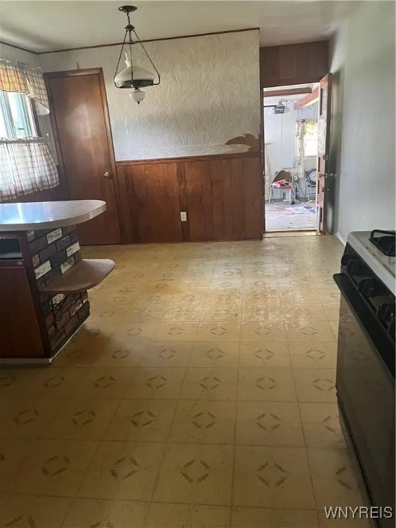 65 Norma Drive, West Seneca, New York 14218, West Seneca, New York 14218, 3 Bedrooms Bedrooms, 6 Rooms Rooms,1 BathroomBathrooms,Residential,Closed,65 Norma Drive, West Seneca, New York 14218,0,B1635185