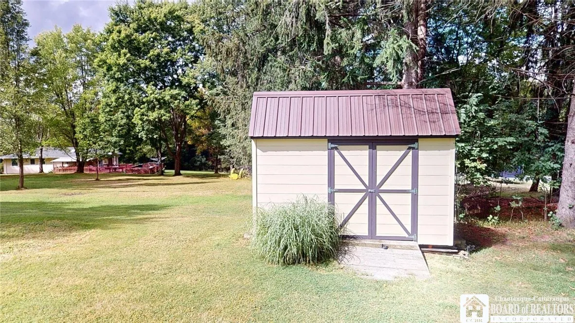 2270 Lennox Street, Ellicott, New York 14701, Ellicott, New York 14701, 3 Bedrooms Bedrooms, 7 Rooms Rooms,1 BathroomBathrooms,Residential,Closed,2270 Lennox Street, Ellicott, New York 14701,0,R1630971