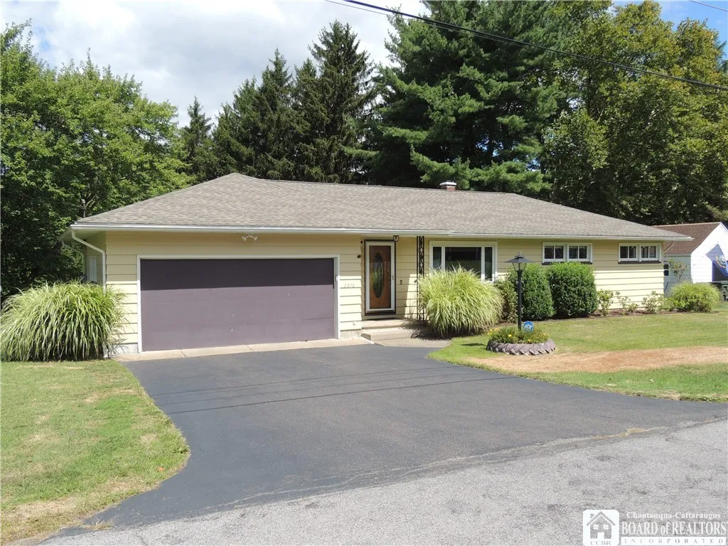 2270 Lennox Street, Ellicott, New York 14701, Ellicott, New York 14701, 3 Bedrooms Bedrooms, 7 Rooms Rooms,1 BathroomBathrooms,Residential,Closed,2270 Lennox Street, Ellicott, New York 14701,0,R1630971