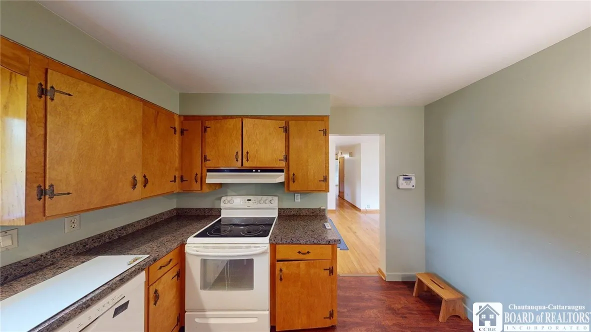 2270 Lennox Street, Ellicott, New York 14701, Ellicott, New York 14701, 3 Bedrooms Bedrooms, 7 Rooms Rooms,1 BathroomBathrooms,Residential,Closed,2270 Lennox Street, Ellicott, New York 14701,0,R1630971