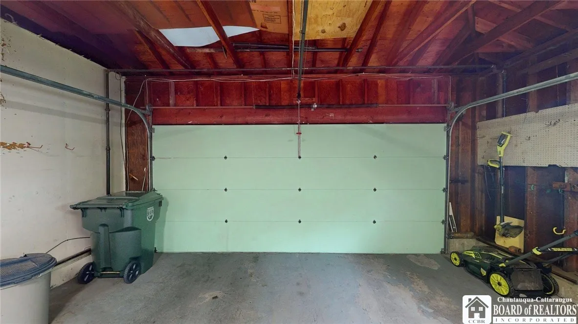 2270 Lennox Street, Ellicott, New York 14701, Ellicott, New York 14701, 3 Bedrooms Bedrooms, 7 Rooms Rooms,1 BathroomBathrooms,Residential,Closed,2270 Lennox Street, Ellicott, New York 14701,0,R1630971