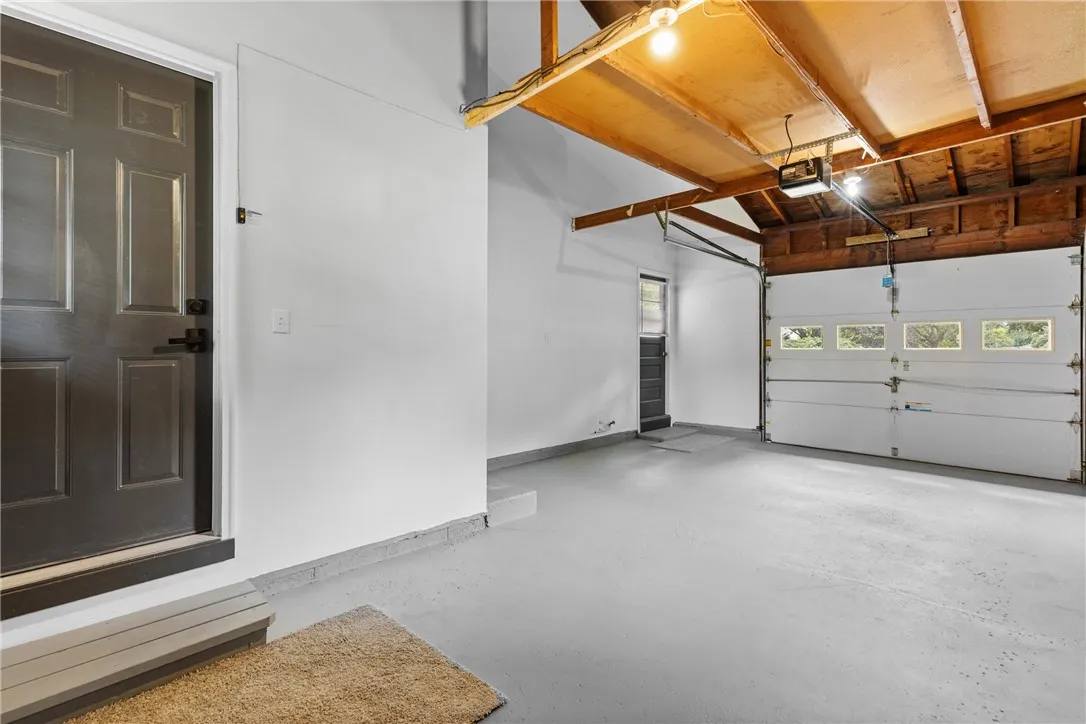 40 Nurmi Drive, Greece, New York 14616, Greece, New York 14616, 4 Bedrooms Bedrooms, 8 Rooms Rooms,1 BathroomBathrooms,Residential,Closed,40 Nurmi Drive, Greece, New York 14616,0,R1635300