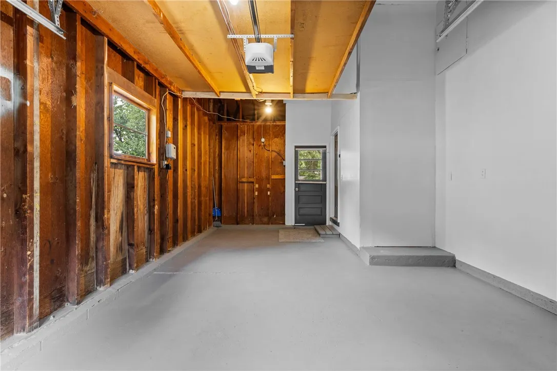 40 Nurmi Drive, Greece, New York 14616, Greece, New York 14616, 4 Bedrooms Bedrooms, 8 Rooms Rooms,1 BathroomBathrooms,Residential,Closed,40 Nurmi Drive, Greece, New York 14616,0,R1635300