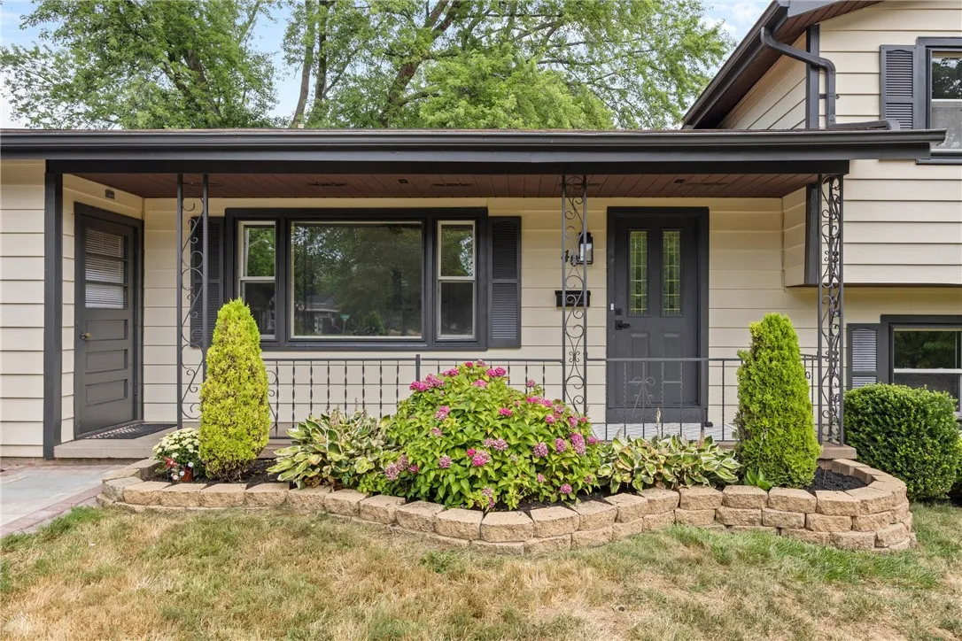 40 Nurmi Drive, Greece, New York 14616, Greece, New York 14616, 4 Bedrooms Bedrooms, 8 Rooms Rooms,1 BathroomBathrooms,Residential,Closed,40 Nurmi Drive, Greece, New York 14616,0,R1635300