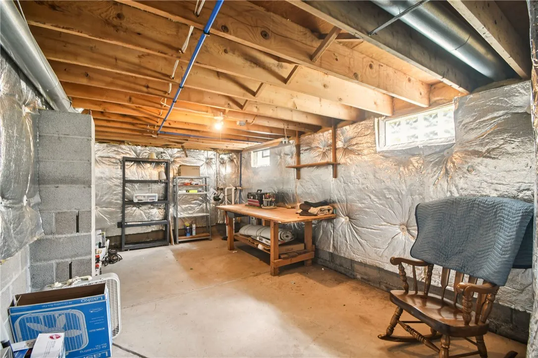 1445 Davis Road, Chili, New York 14428, Chili, New York 14428, 3 Bedrooms Bedrooms, 7 Rooms Rooms,1 BathroomBathrooms,Residential,Closed,1445 Davis Road, Chili, New York 14428,0,R1634366