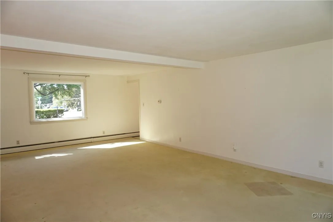5002 West Genesee Street, Camillus, New York 13031, Camillus, New York 13031, 3 Bedrooms Bedrooms, 6 Rooms Rooms,2 BathroomsBathrooms,Residential,For Sale,5002 West Genesee Street, Camillus, New York 13031,0,S1623956