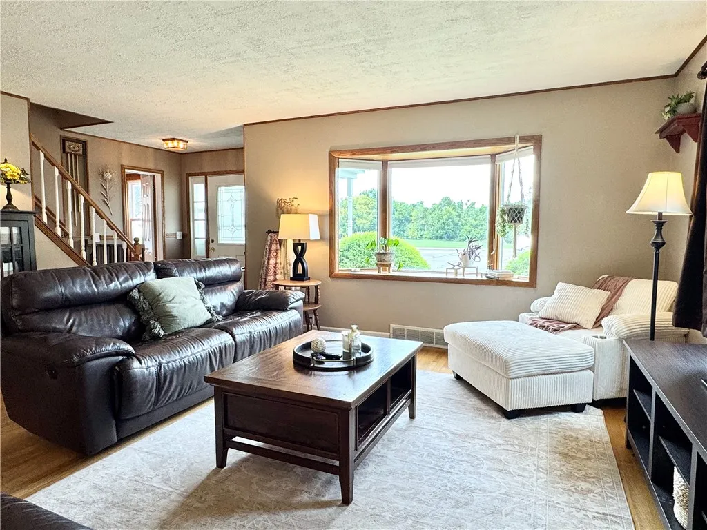 771 Westchester Avenue, Irondequoit, New York 1460, Irondequoit, New York 14609, 4 Bedrooms Bedrooms, 7 Rooms Rooms,1 BathroomBathrooms,Residential,Closed,771 Westchester Avenue, Irondequoit, New York 1460,0,R1634577