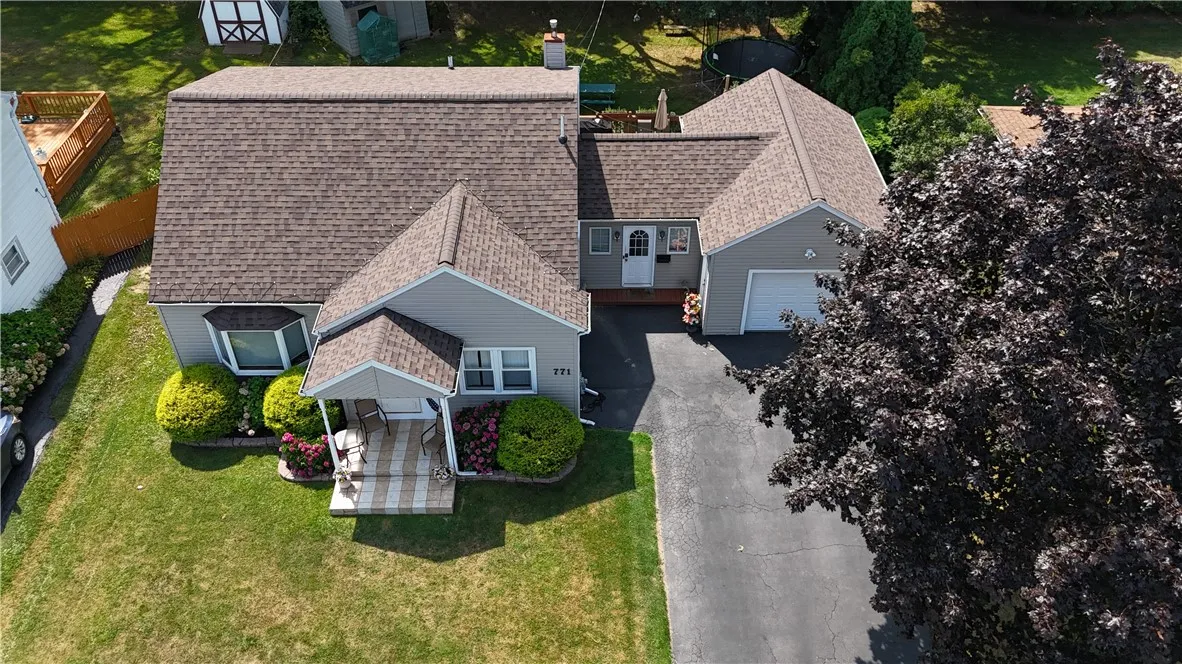 771 Westchester Avenue, Irondequoit, New York 1460, Irondequoit, New York 14609, 4 Bedrooms Bedrooms, 7 Rooms Rooms,1 BathroomBathrooms,Residential,Closed,771 Westchester Avenue, Irondequoit, New York 1460,0,R1634577