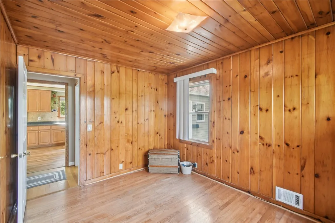 771 Westchester Avenue, Irondequoit, New York 1460, Irondequoit, New York 14609, 4 Bedrooms Bedrooms, 7 Rooms Rooms,1 BathroomBathrooms,Residential,Closed,771 Westchester Avenue, Irondequoit, New York 1460,0,R1634577