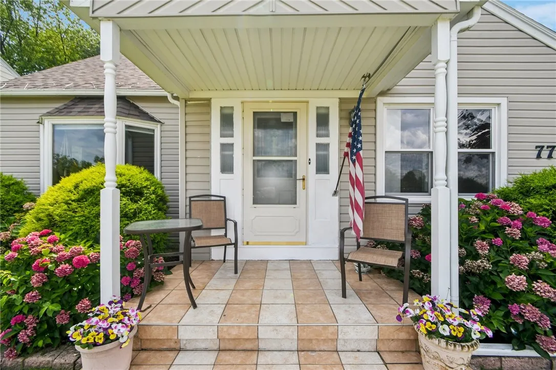 771 Westchester Avenue, Irondequoit, New York 1460, Irondequoit, New York 14609, 4 Bedrooms Bedrooms, 7 Rooms Rooms,1 BathroomBathrooms,Residential,Closed,771 Westchester Avenue, Irondequoit, New York 1460,0,R1634577