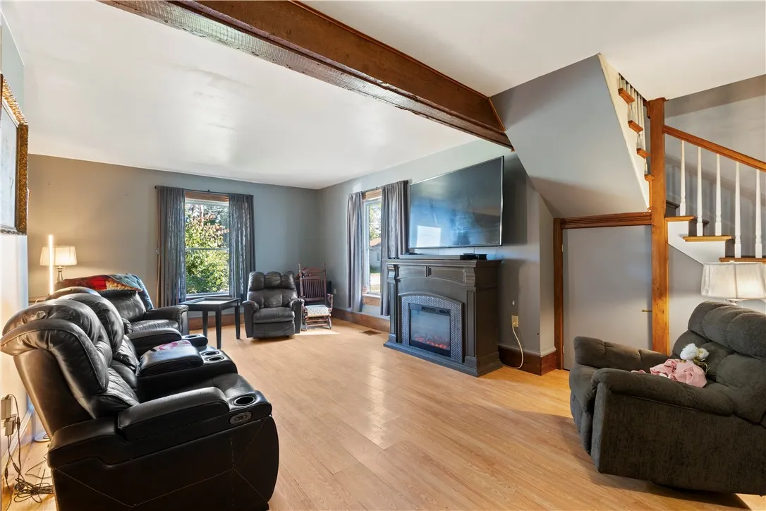 10 Mill Street, Avoca, New York 14809, Avoca, New York 14809, 4 Bedrooms Bedrooms, 11 Rooms Rooms,2 BathroomsBathrooms,Residential,Closed,10 Mill Street, Avoca, New York 14809,0,R1635292