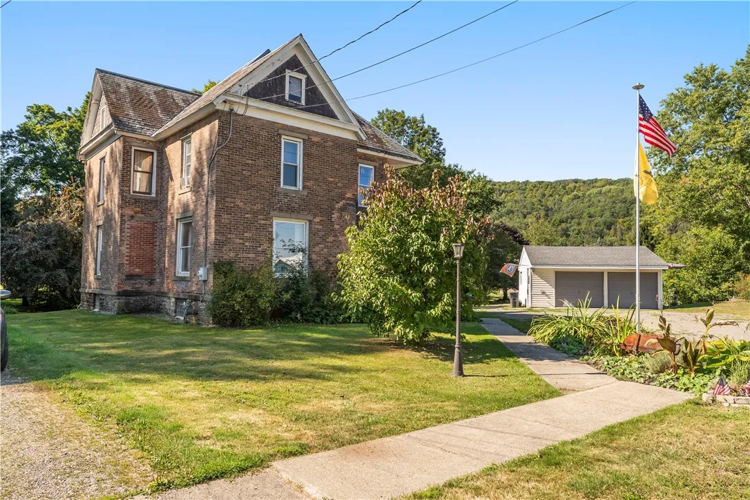 10 Mill Street, Avoca, New York 14809, Avoca, New York 14809, 4 Bedrooms Bedrooms, 11 Rooms Rooms,2 BathroomsBathrooms,Residential,Closed,10 Mill Street, Avoca, New York 14809,0,R1635292