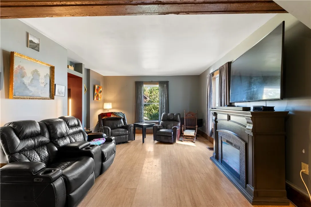 10 Mill Street, Avoca, New York 14809, Avoca, New York 14809, 4 Bedrooms Bedrooms, 11 Rooms Rooms,2 BathroomsBathrooms,Residential,Closed,10 Mill Street, Avoca, New York 14809,0,R1635292