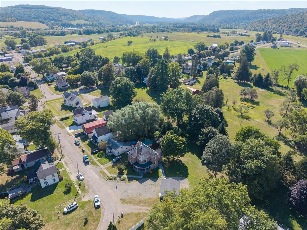 10 Mill Street, Avoca, New York 14809, Avoca, New York 14809, 4 Bedrooms Bedrooms, 11 Rooms Rooms,2 BathroomsBathrooms,Residential,Closed,10 Mill Street, Avoca, New York 14809,0,R1635292