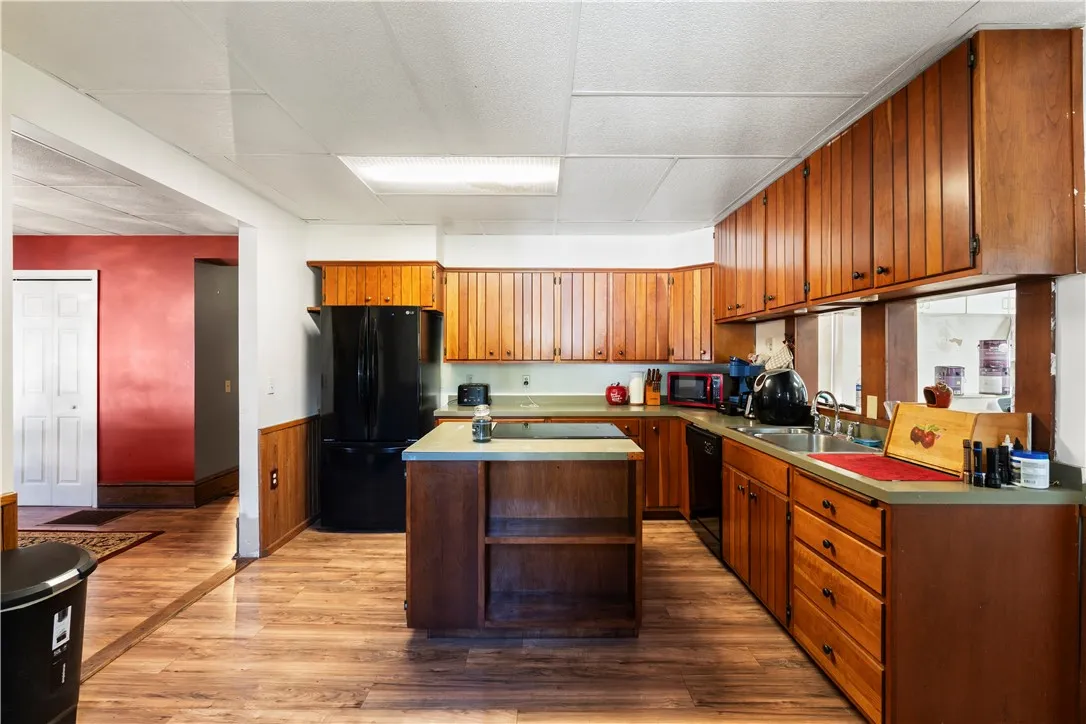 10 Mill Street, Avoca, New York 14809, Avoca, New York 14809, 4 Bedrooms Bedrooms, 11 Rooms Rooms,2 BathroomsBathrooms,Residential,Closed,10 Mill Street, Avoca, New York 14809,0,R1635292