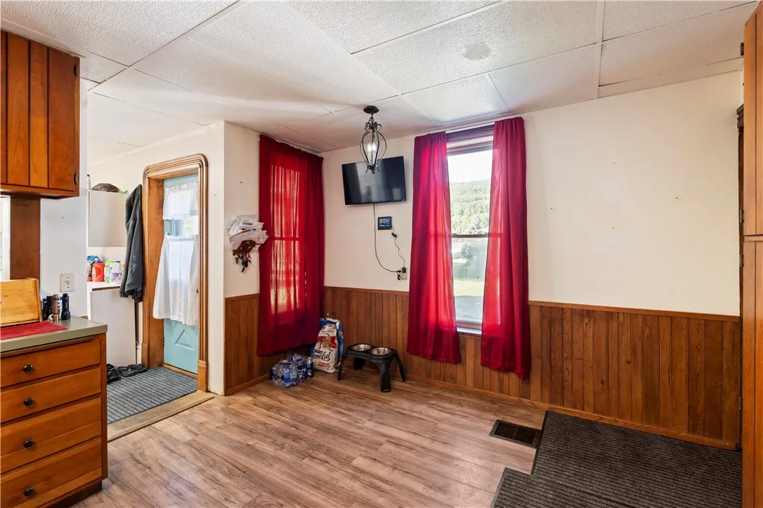 10 Mill Street, Avoca, New York 14809, Avoca, New York 14809, 4 Bedrooms Bedrooms, 11 Rooms Rooms,2 BathroomsBathrooms,Residential,Closed,10 Mill Street, Avoca, New York 14809,0,R1635292