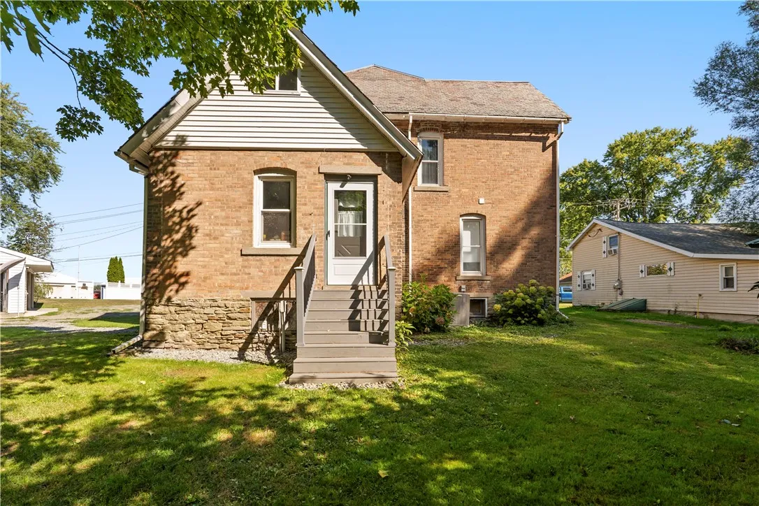 10 Mill Street, Avoca, New York 14809, Avoca, New York 14809, 4 Bedrooms Bedrooms, 11 Rooms Rooms,2 BathroomsBathrooms,Residential,Closed,10 Mill Street, Avoca, New York 14809,0,R1635292