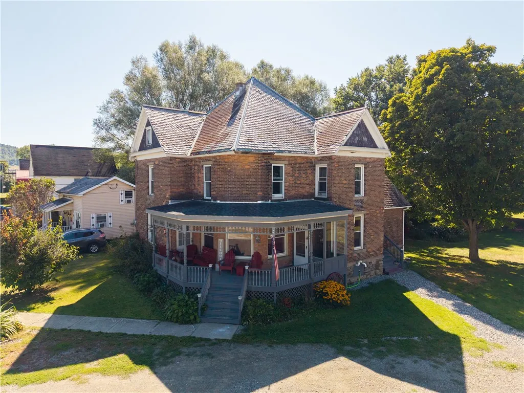 10 Mill Street, Avoca, New York 14809, Avoca, New York 14809, 4 Bedrooms Bedrooms, 11 Rooms Rooms,2 BathroomsBathrooms,Residential,Closed,10 Mill Street, Avoca, New York 14809,0,R1635292
