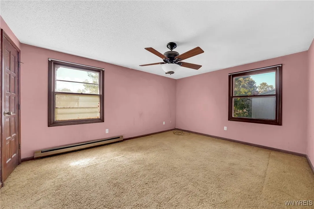 6105 Emerson Drive, Orchard Park, New York 14127, Orchard Park, New York 14127, 3 Bedrooms Bedrooms, 9 Rooms Rooms,1 BathroomBathrooms,Residential,For Sale,6105 Emerson Drive, Orchard Park, New York 14127,0,B1635352
