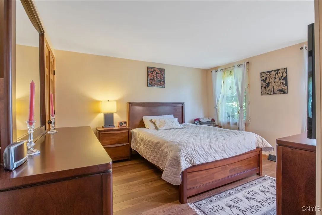 8252 Iliad Drive, Manlius, New York 13104, Manlius, New York 13104, 4 Bedrooms Bedrooms, 12 Rooms Rooms,3 BathroomsBathrooms,Residential,Closed,8252 Iliad Drive, Manlius, New York 13104,0,S1634758