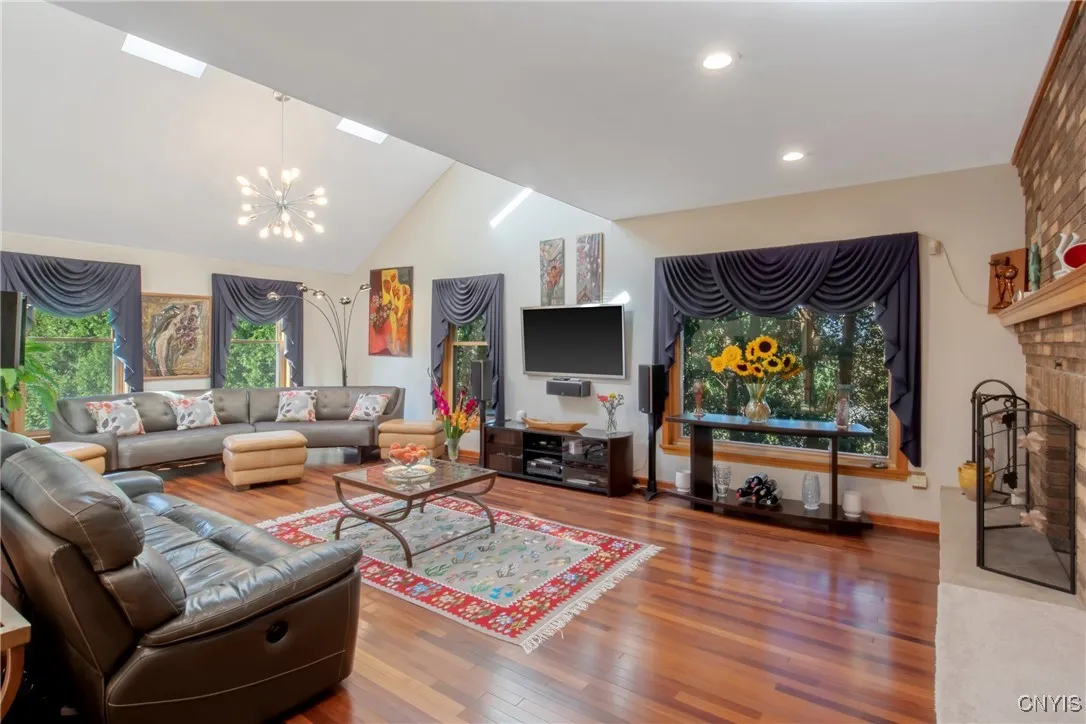 8252 Iliad Drive, Manlius, New York 13104, Manlius, New York 13104, 4 Bedrooms Bedrooms, 12 Rooms Rooms,3 BathroomsBathrooms,Residential,Closed,8252 Iliad Drive, Manlius, New York 13104,0,S1634758