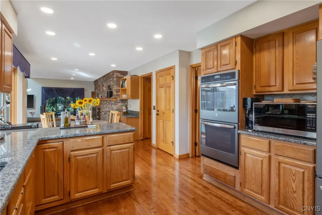 8252 Iliad Drive, Manlius, New York 13104, Manlius, New York 13104, 4 Bedrooms Bedrooms, 12 Rooms Rooms,3 BathroomsBathrooms,Residential,Closed,8252 Iliad Drive, Manlius, New York 13104,0,S1634758