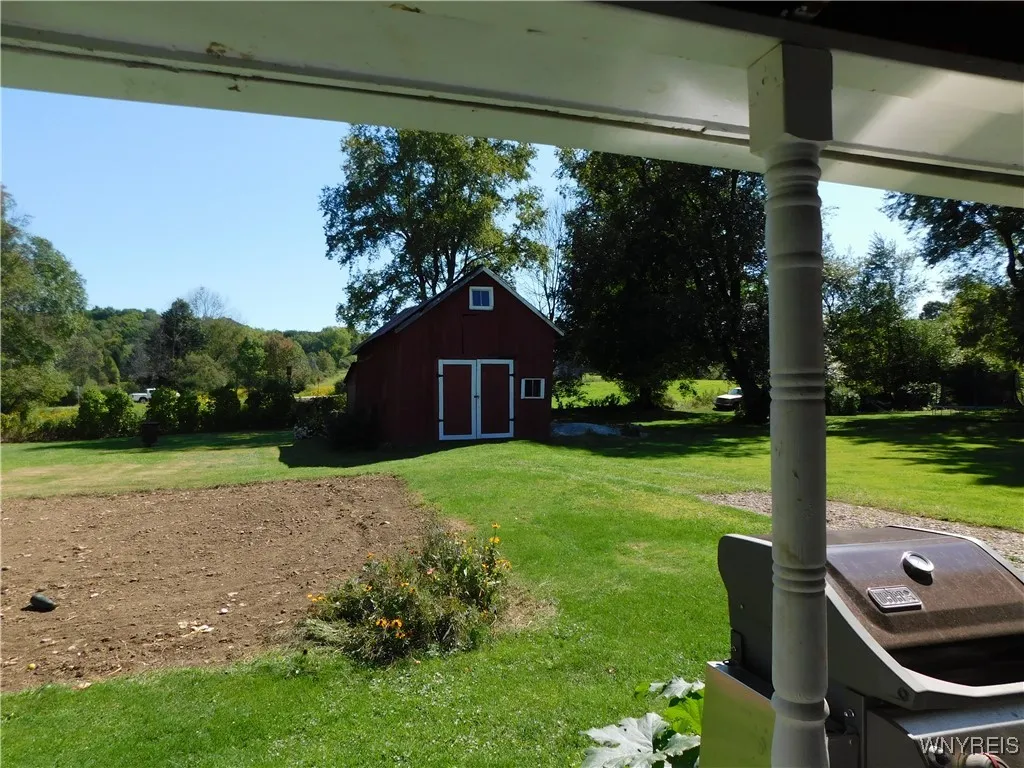 4142 County Road 1, Friendship, New York 14739, Friendship, New York 14739, 7 Bedrooms Bedrooms, 15 Rooms Rooms,3 BathroomsBathrooms,Residential,For Sale,4142 County Road 1, Friendship, New York 14739,0,B1635304
