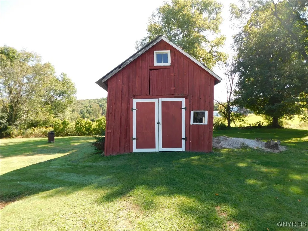 4142 County Road 1, Friendship, New York 14739, Friendship, New York 14739, 7 Bedrooms Bedrooms, 15 Rooms Rooms,3 BathroomsBathrooms,Residential,For Sale,4142 County Road 1, Friendship, New York 14739,0,B1635304